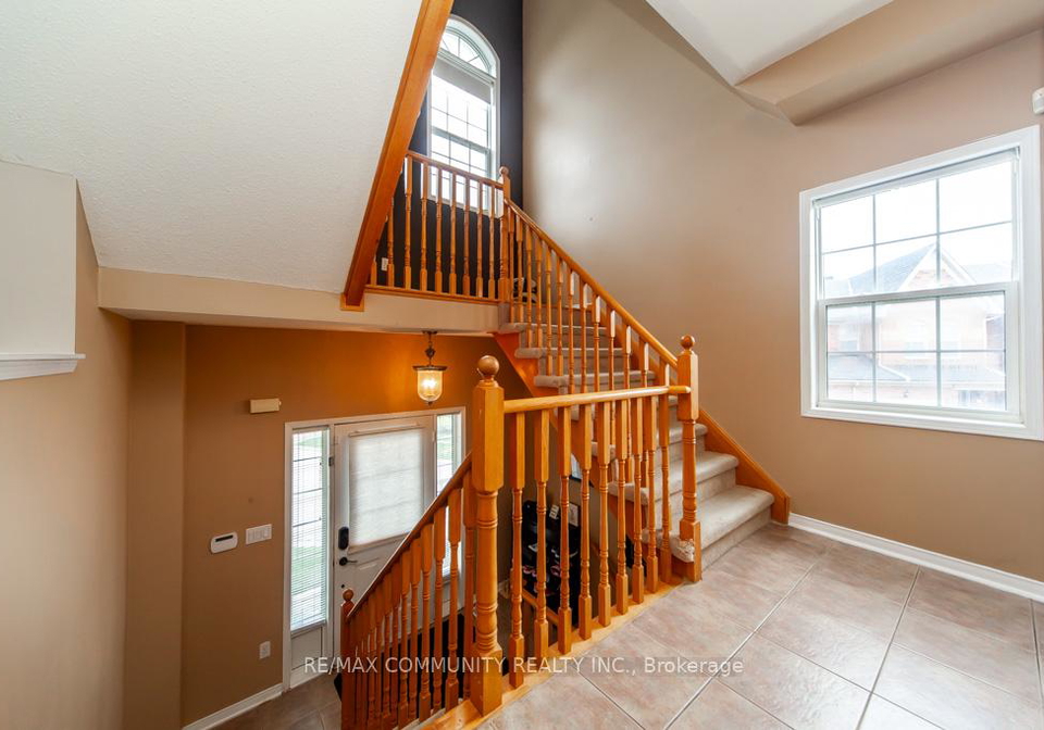 575-steeple-hill-pickering-ontario-e12123622