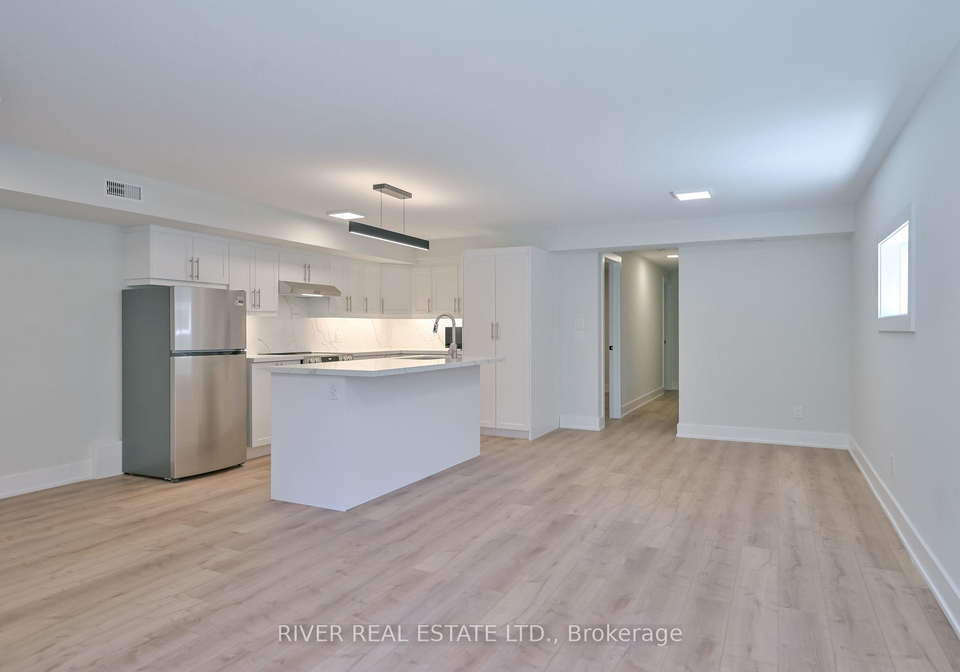 2420-gerrard-street-e-toronto-ontario-e12126977