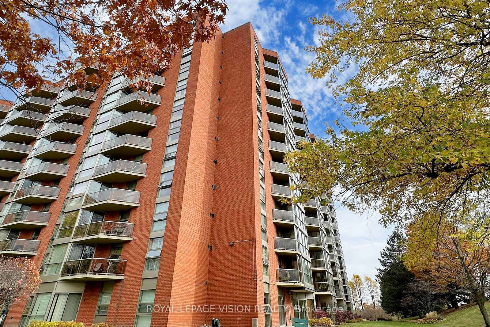 20-dean-park-scarborough-ontario-e12127044