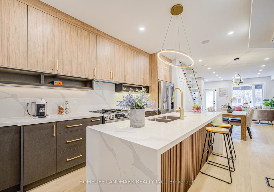 770-pape-avenue-east-york-ontario-e12127052