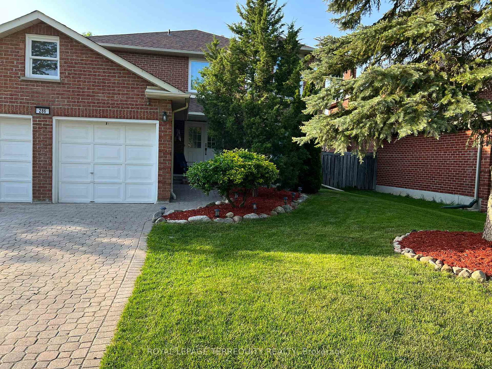 286-hoover-drive-pickering-ontario-e12127173