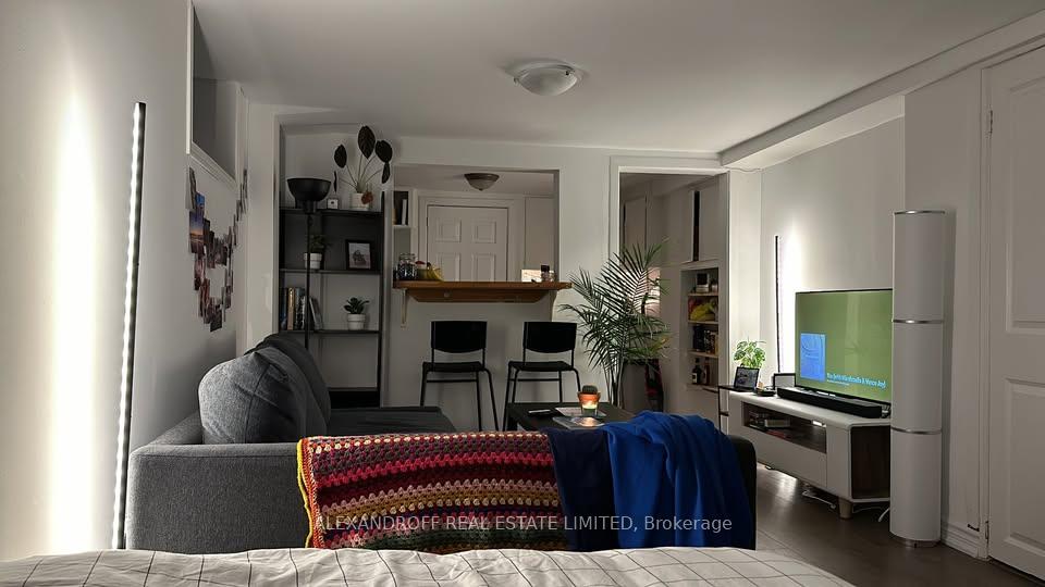 61-cambridge-avenue-east-york-ontario-e12127656
