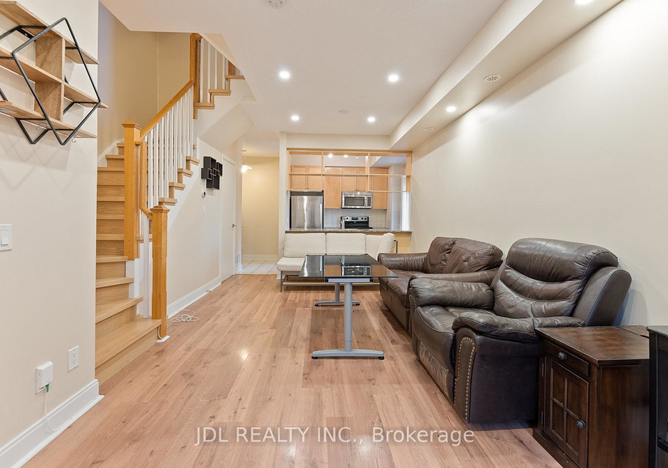 315-village-green-square-scarborough-ontario-e12127867