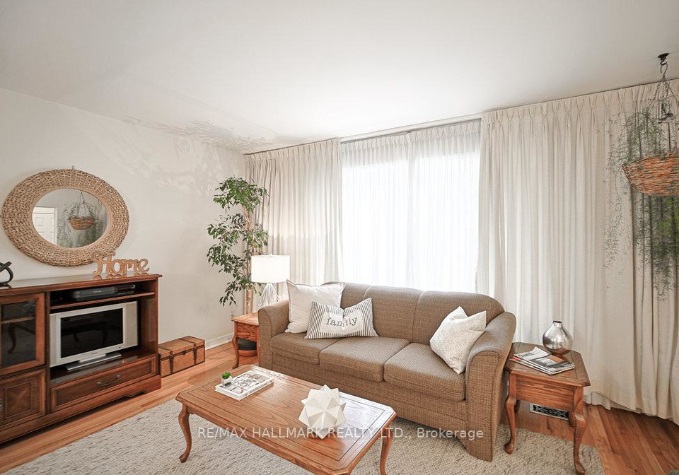 36-par-avenue-scarborough-ontario-e12129574