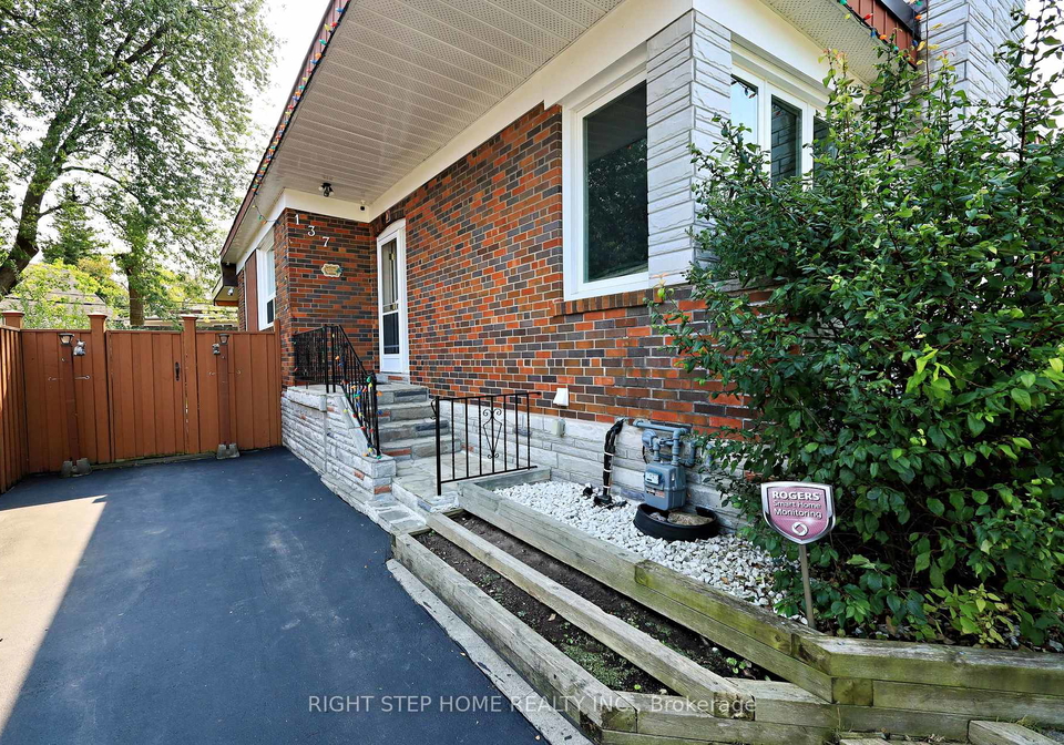 137-benleigh-drive-scarborough-ontario-e12129825