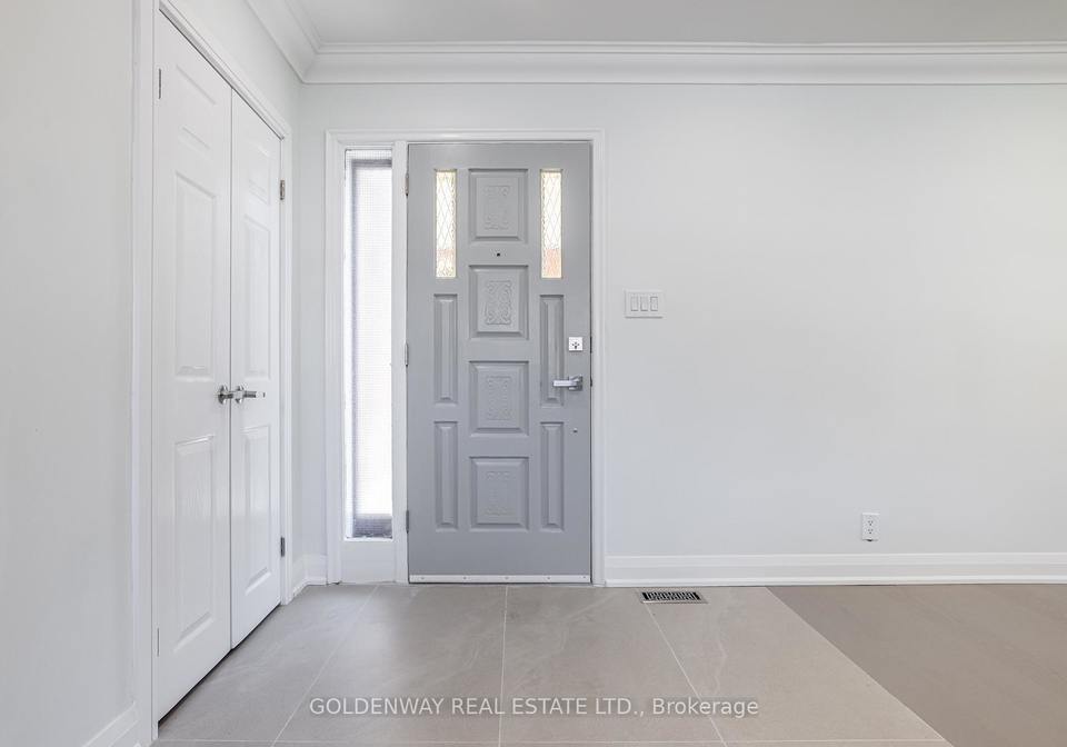 30-mendip-crescent-scarborough-ontario-e12129854