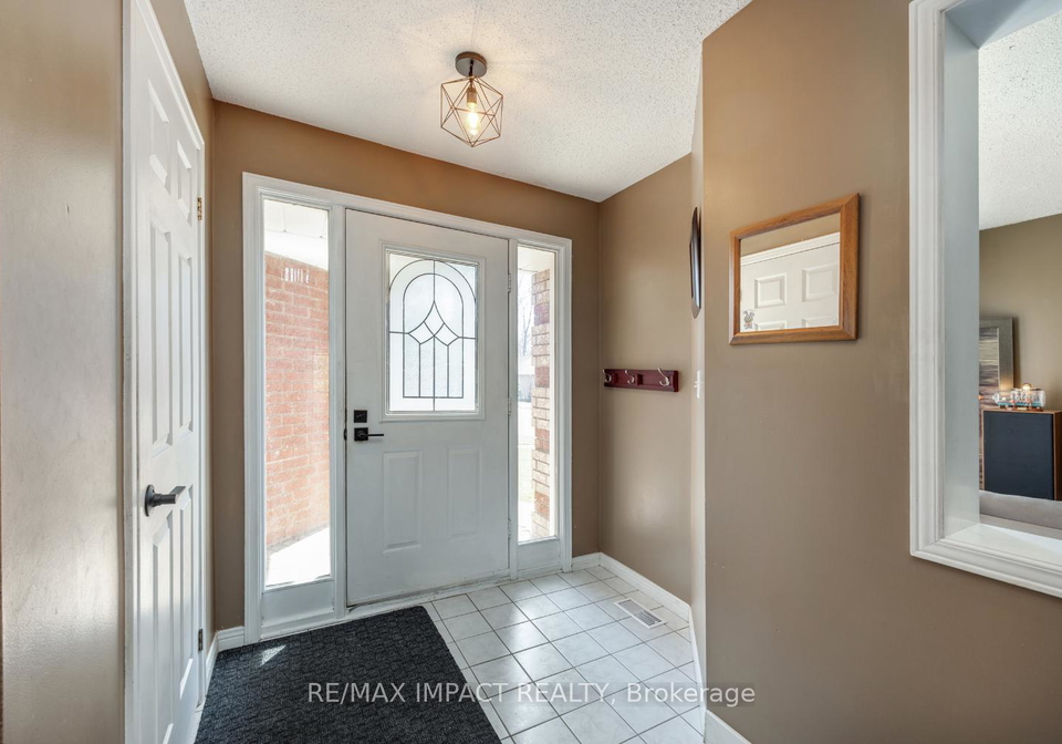 319-sandringham-drive-clarington-ontario-e12129922