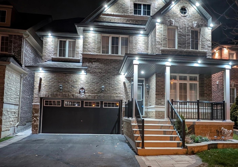 24-bignell-crescent-ajax-ontario-e12131121