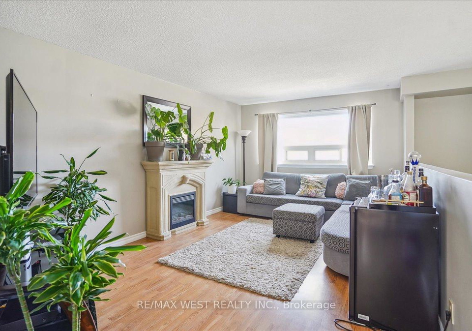 966-adelaide-avenue-e-oshawa-ontario-e12132167