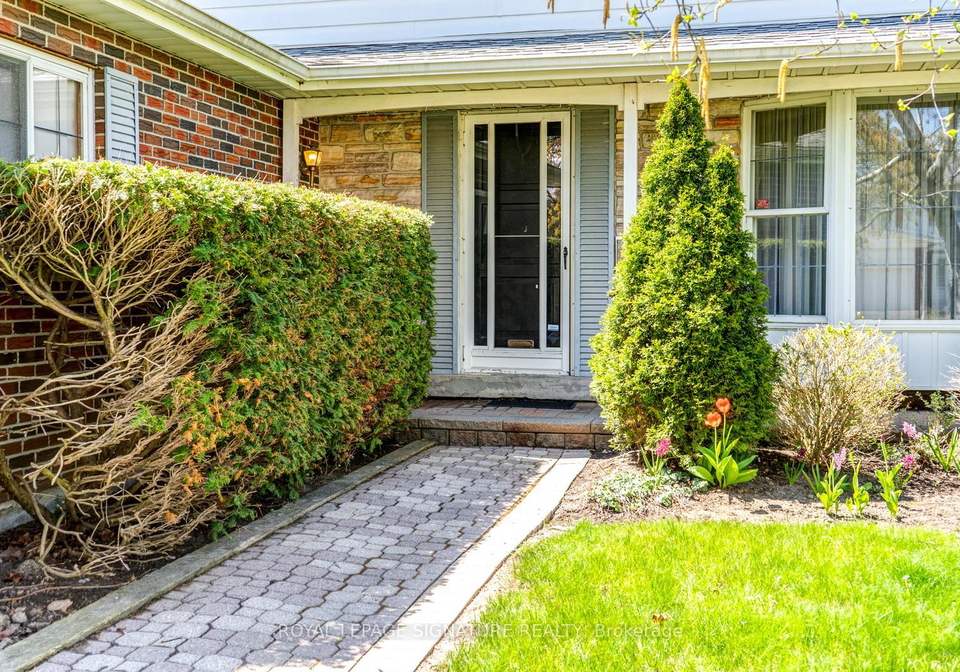 22-dalbret-crescent-scarborough-ontario-e12133304