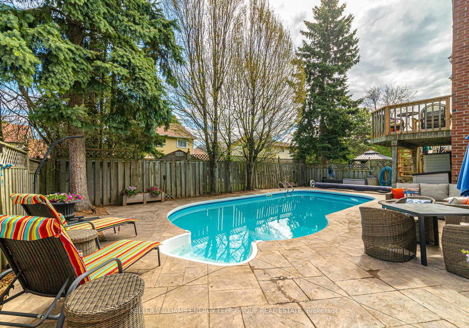 32-farrow-crescent-ajax-ontario-e12134508
