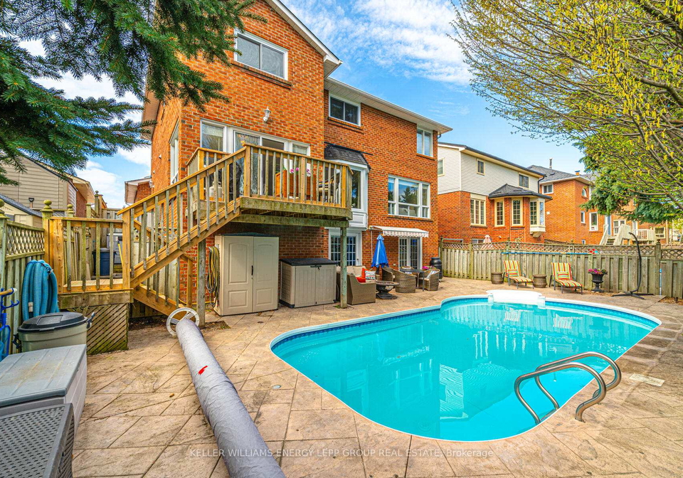 32-farrow-crescent-ajax-ontario-e12134508