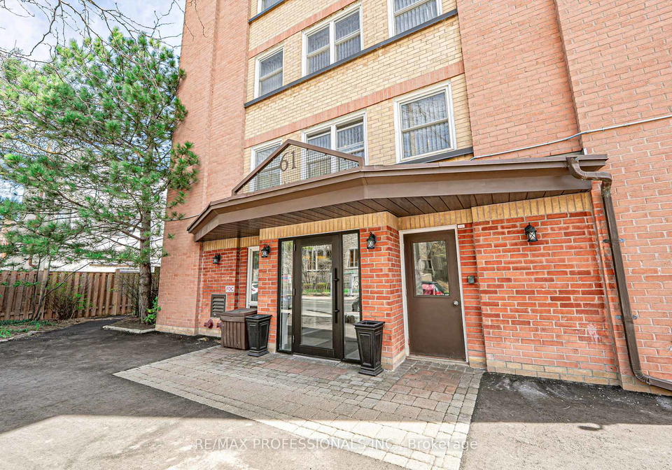 61-main-street-toronto-ontario-e12135025