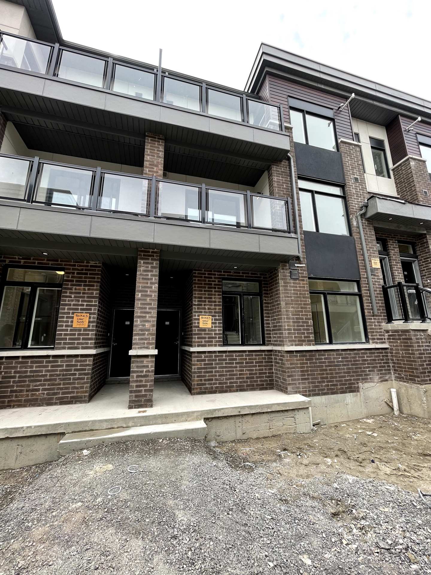 1695-dersan-street-pickering-ontario-e12136608