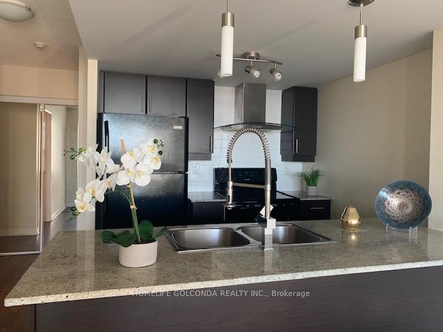 25-town-centre-court-scarborough-ontario-e12137375