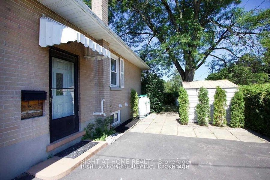 1053-somerville-street-oshawa-ontario-e12137423