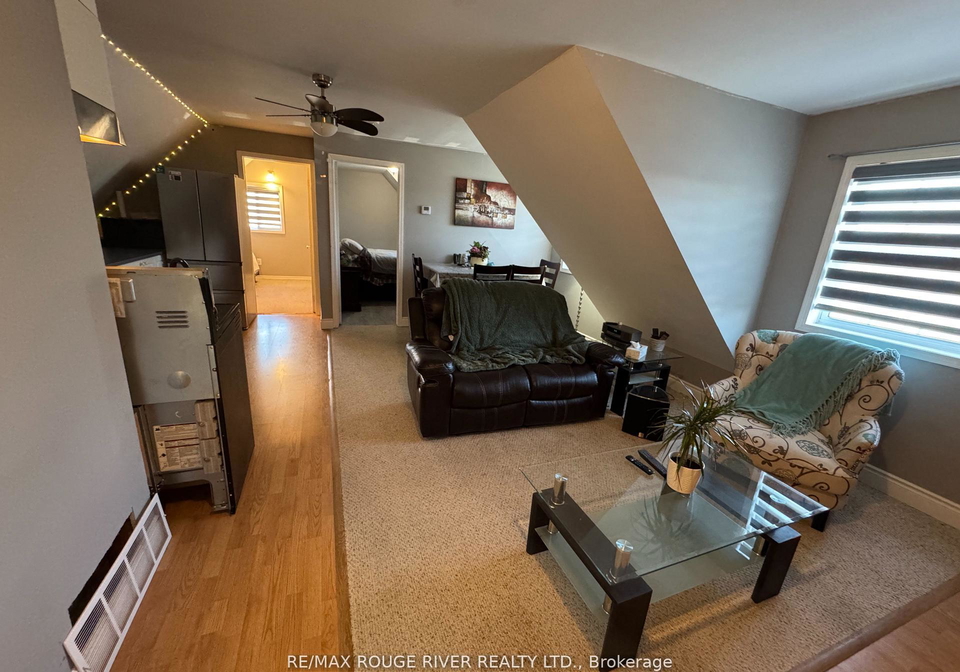 319-dover-court-oshawa-ontario-e12138674