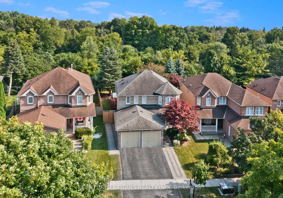 7-annie-crescent-ajax-ontario-e12138883