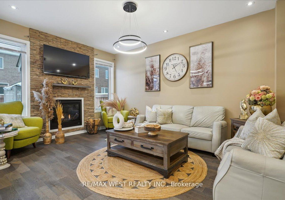 120-westfield-drive-whitby-ontario-e12142973