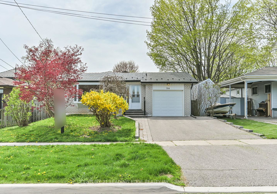 784-batory-avenue-pickering-ontario-e12143914