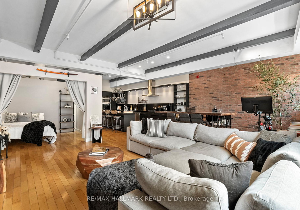 326-carlaw-avenue-toronto-ontario-e12147387