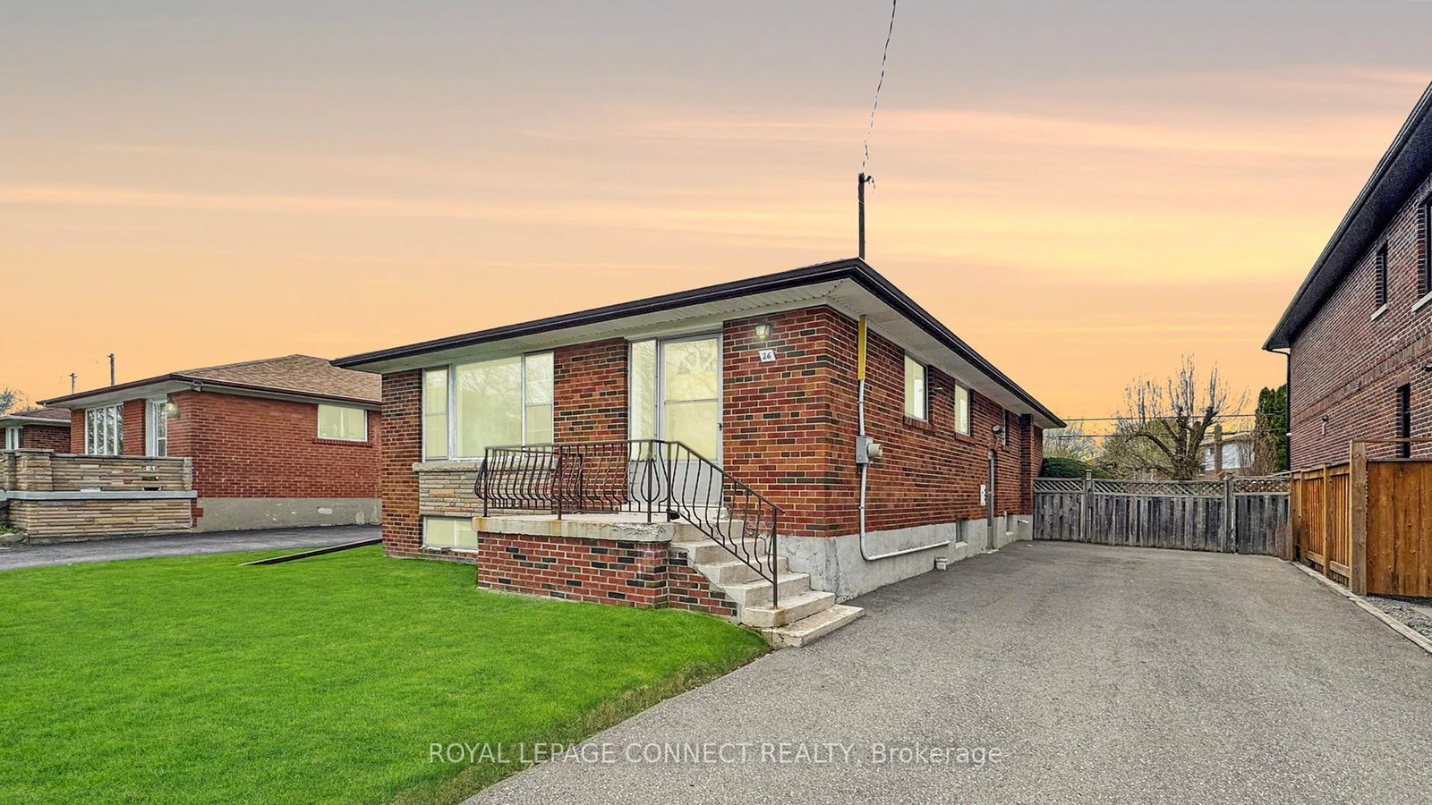 26-bromton-drive-scarborough-ontario-e12147594