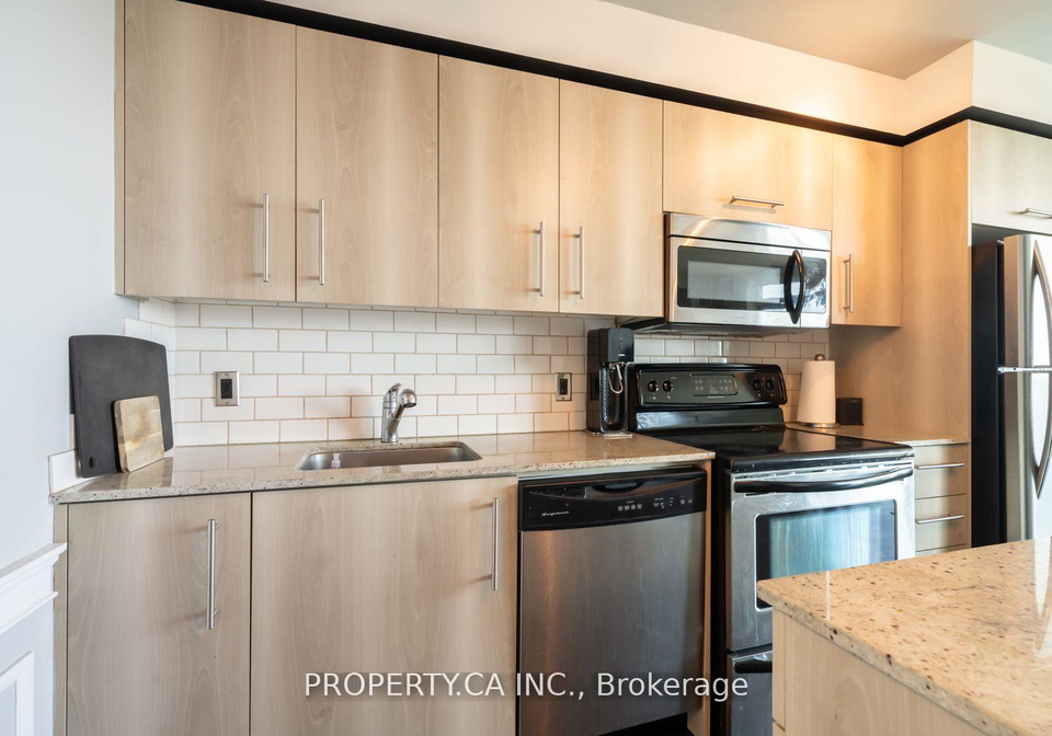 1048-broadview-avenue-east-york-ontario-e12147966
