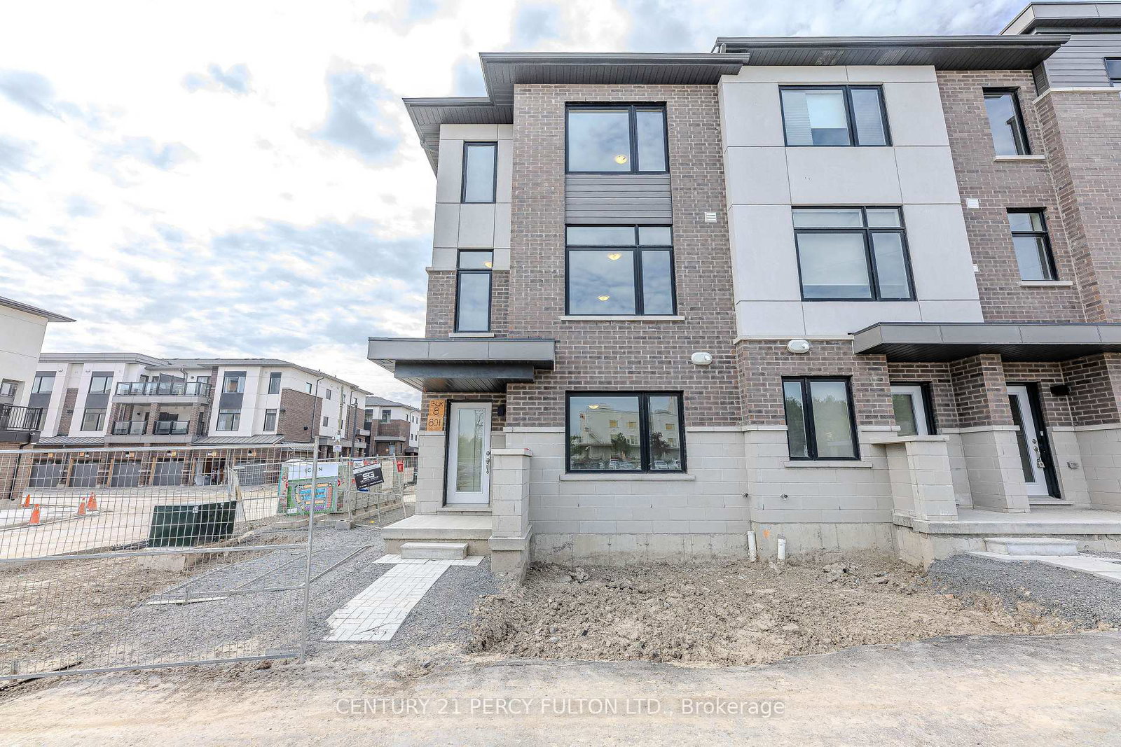 1695-dersan-street-pickering-ontario-e12148271