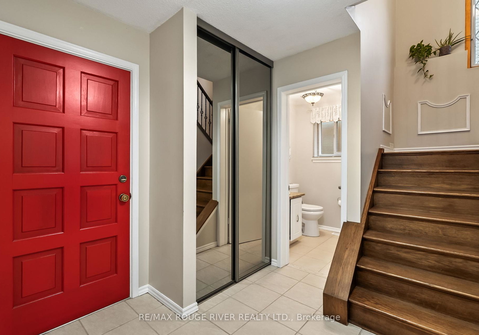 9-harrison-court-whitby-ontario-e12149911
