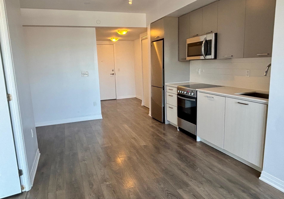 2301-danforth-avenue-toronto-ontario-e12152202