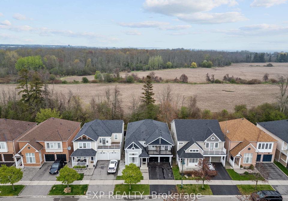 44-moynahan-crescent-ajax-ontario-e12152396