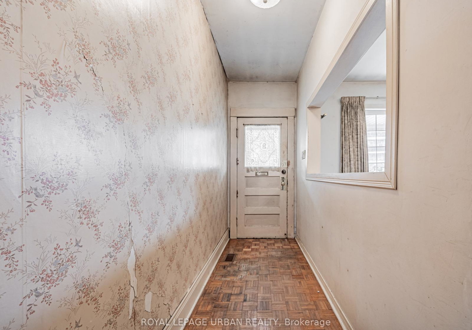 28-eastmount-avenue-east-york-ontario-e12153154
