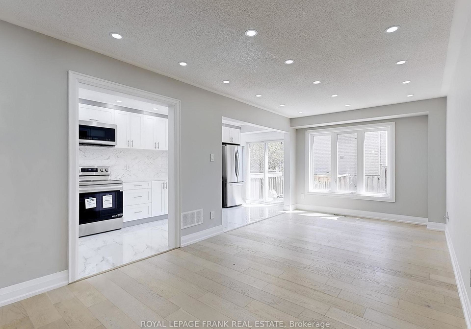 7-rivitt-place-scarborough-ontario-e12153375