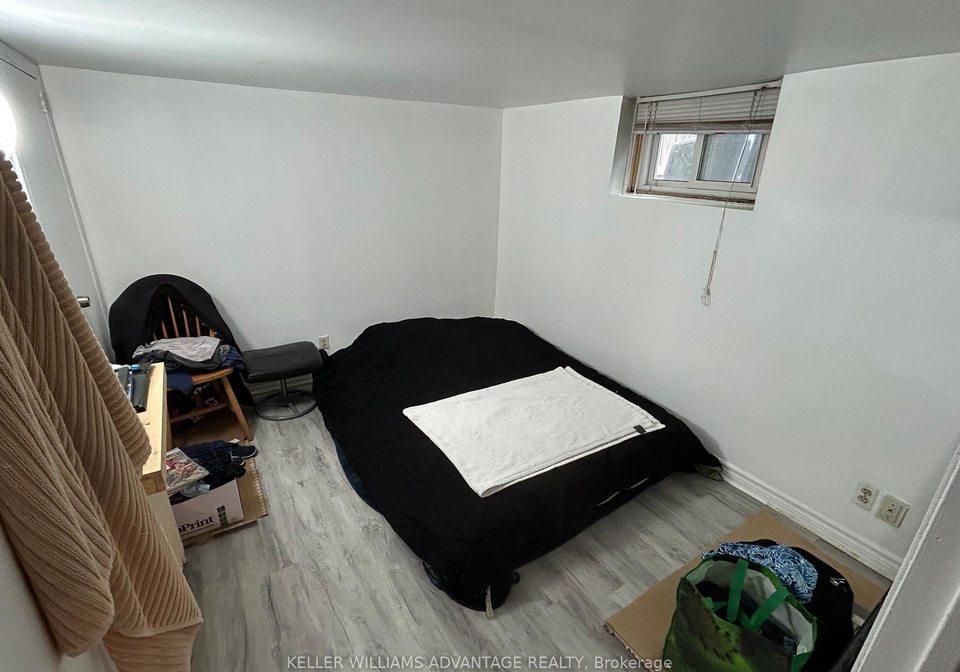 350-sammon-avenue-east-york-ontario-e12153570