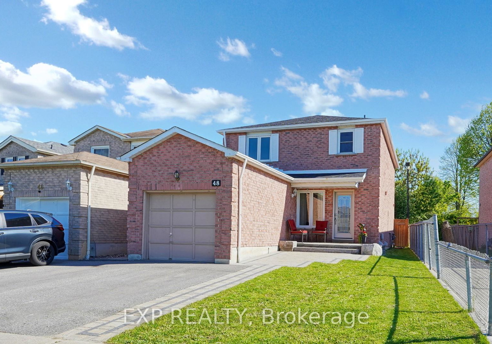 48-large-crescent-ajax-ontario-e12153943