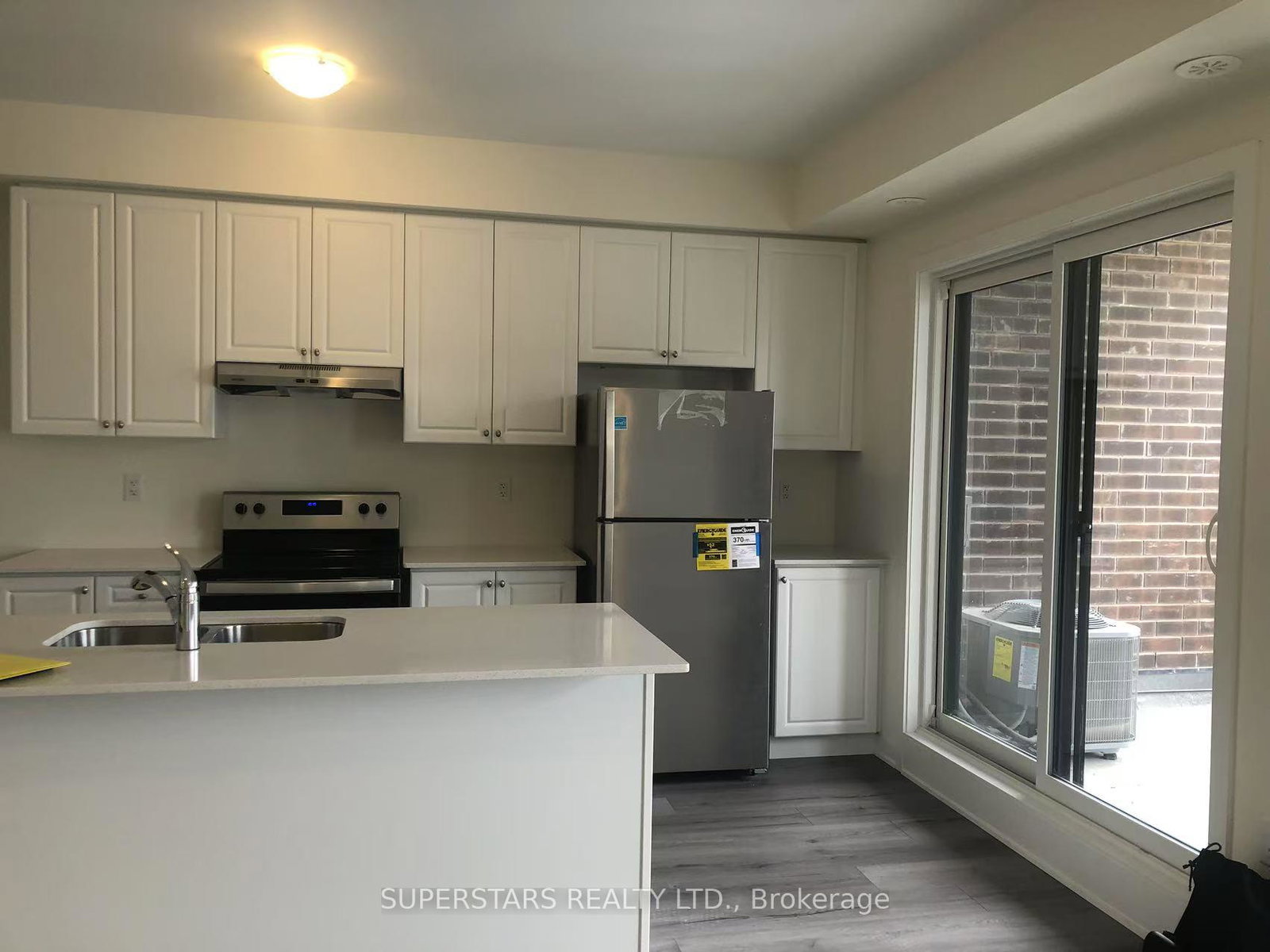1695-dersan-street-pickering-ontario-e12155988