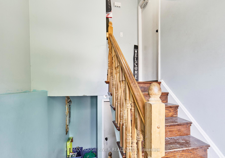 37-wellington-avenue-e-oshawa-ontario-e12156798