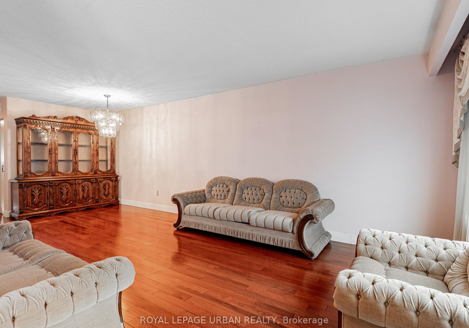 122-hildenboro-square-scarborough-ontario-e12158129