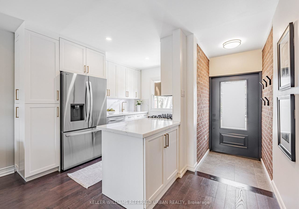 22-valifor-place-n-toronto-ontario-e12159423