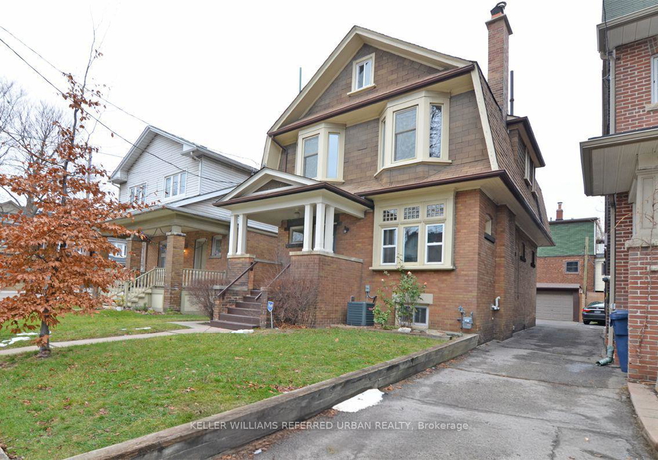 4-columbine-avenue-toronto-ontario-e12160208