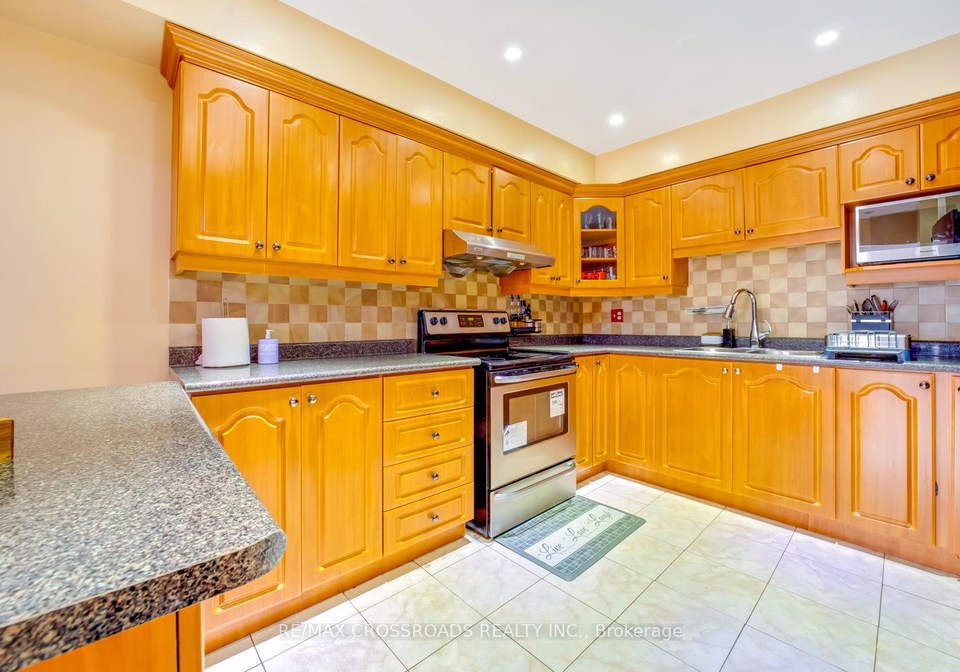 146-quantrell-trail-scarborough-ontario-e12160797