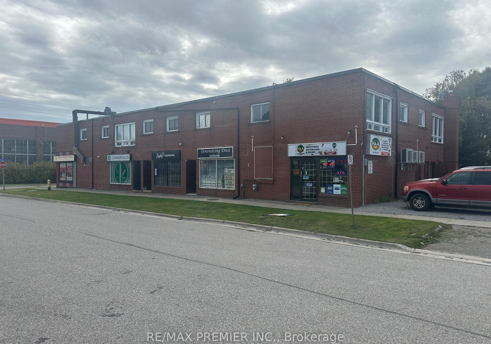 9wolfe-street-oshawa-ontario-e12161074