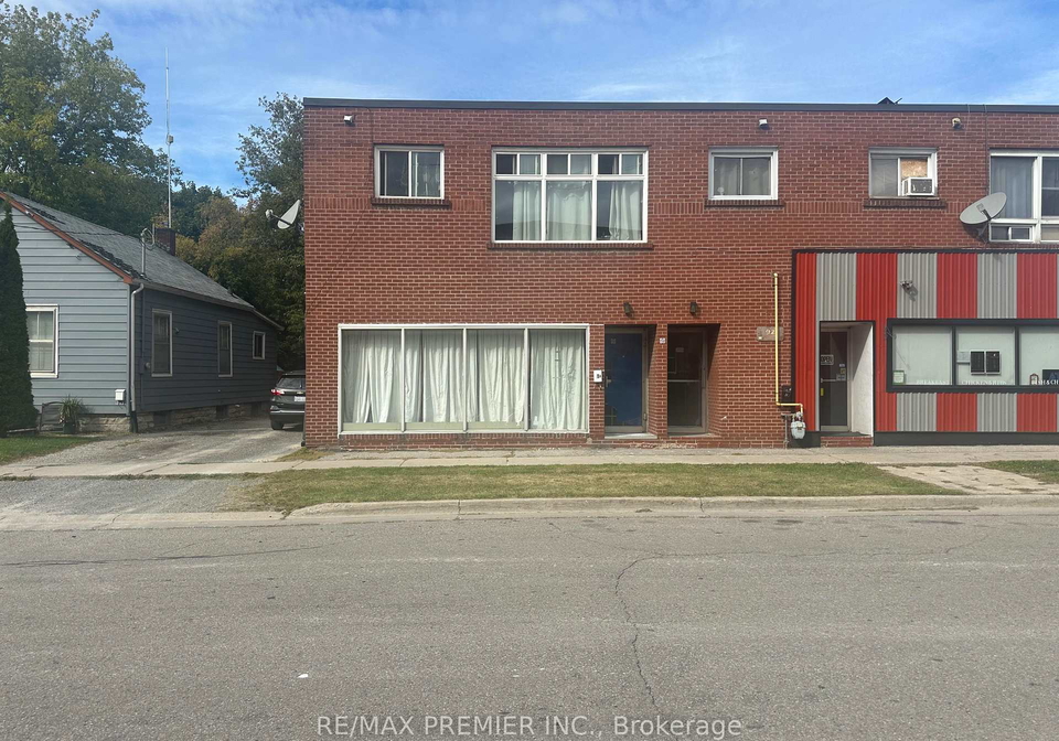 9wolfe-street-oshawa-ontario-e12161074