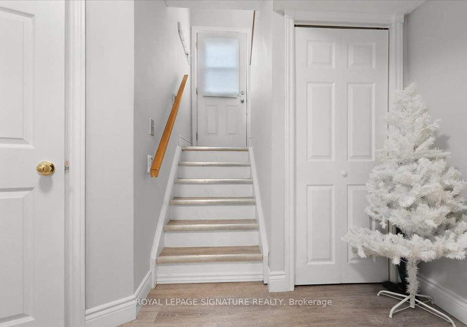 590-devon-avenue-oshawa-ontario-e12162715