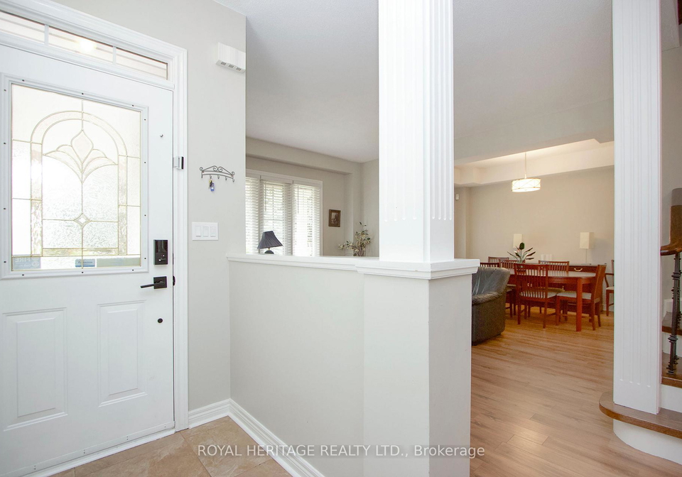 8-bedell-crescent-whitby-ontario-e12163070