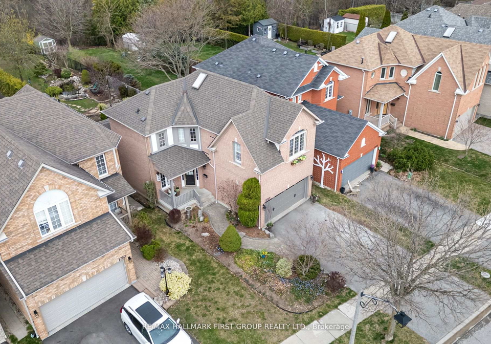 1762-autumn-crescent-pickering-ontario-e12164416
