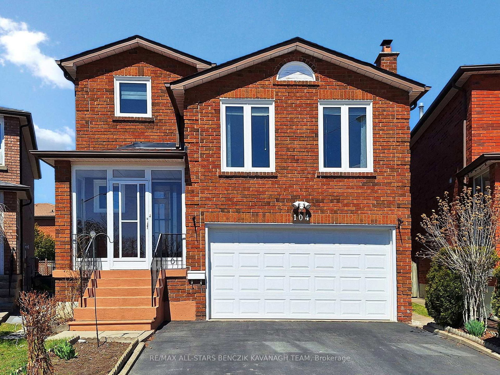 104-burnt-bark-drive-scarborough-ontario-e12165230