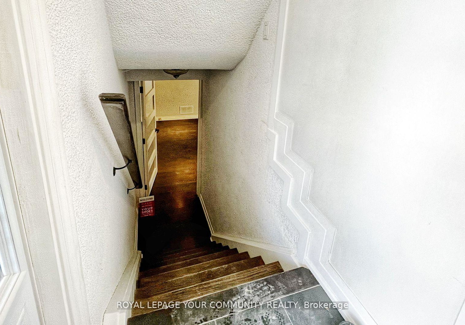 32-castor-crescent-scarborough-ontario-e12165460