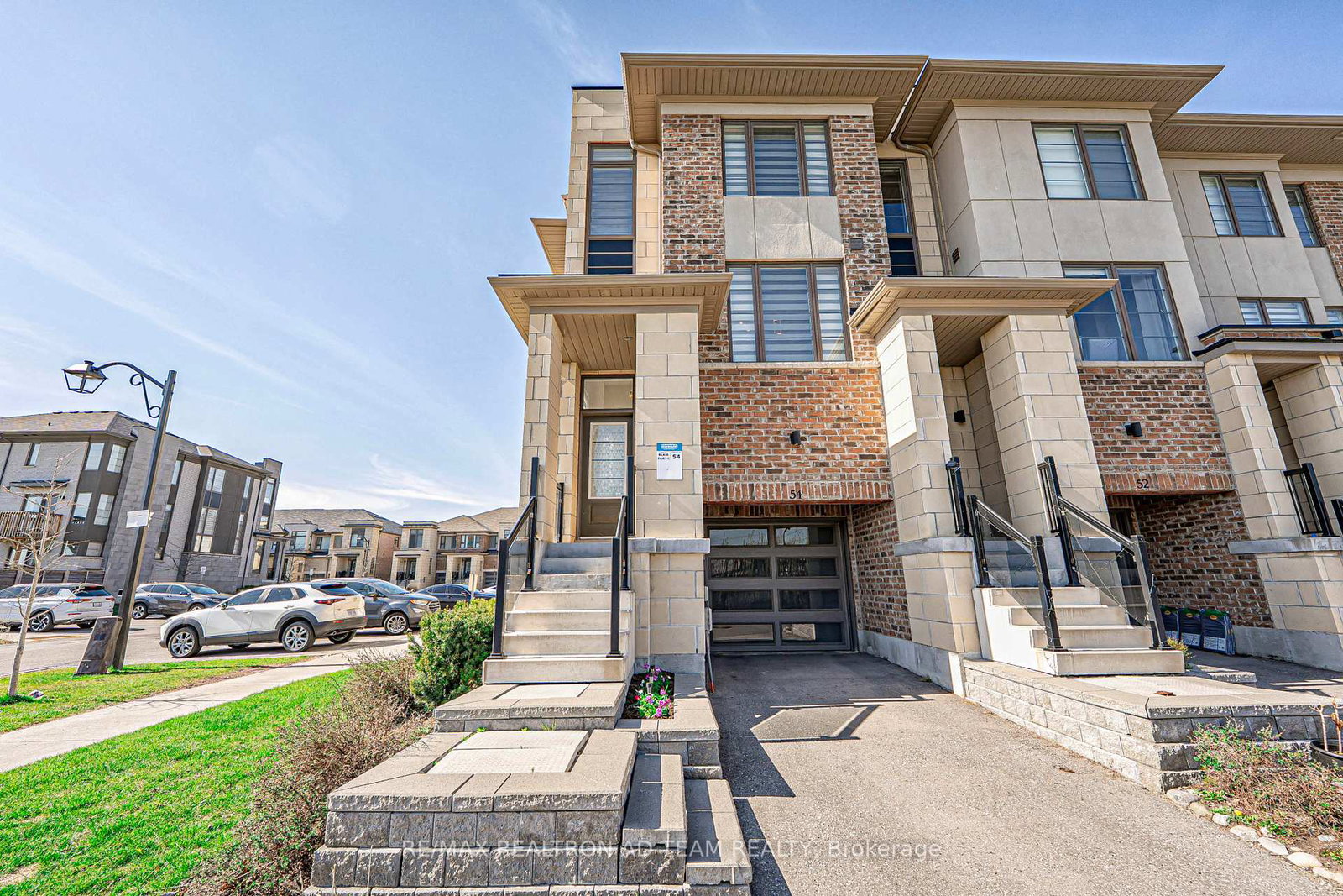 54-shawfield-way-whitby-ontario-e12165882