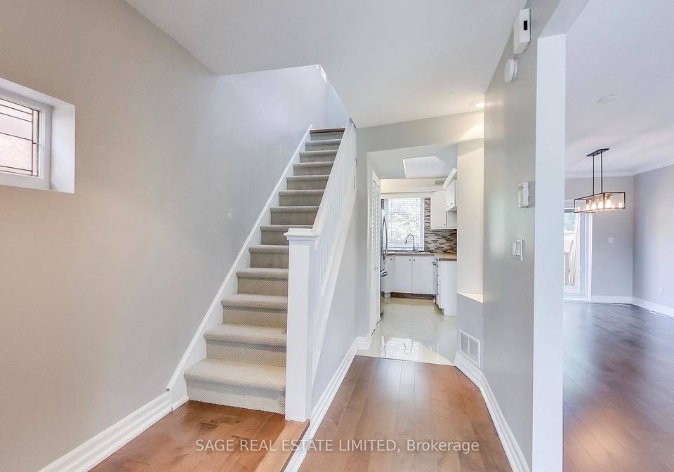 194-westwood-avenue-east-york-ontario-e12166924